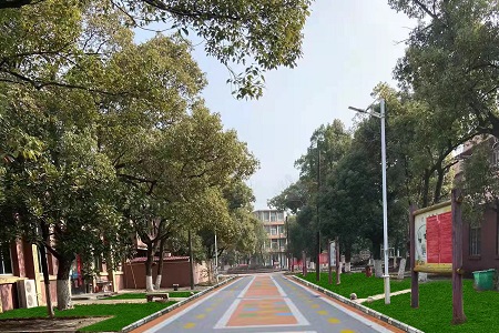 南昌华中技工学校