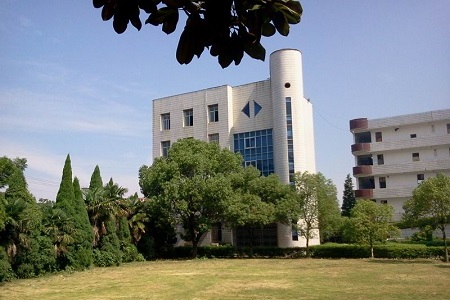 九江市轻化工业技工学校